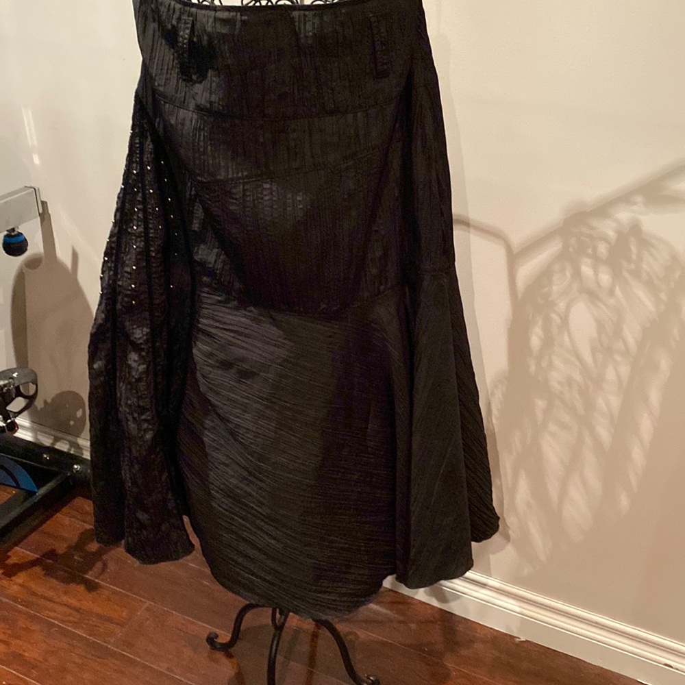 Beautiful black skirt from Melanie Lynne